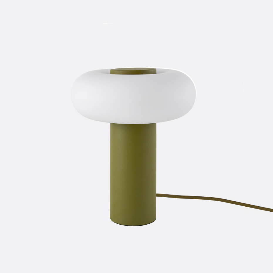 Lampe à poser, en métal fer et opaline, H25,6 cm, OMER