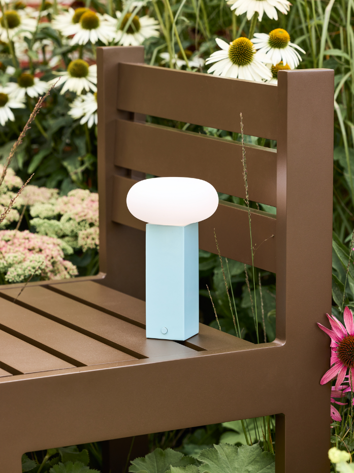Lampe portable en verre et fer LOW
