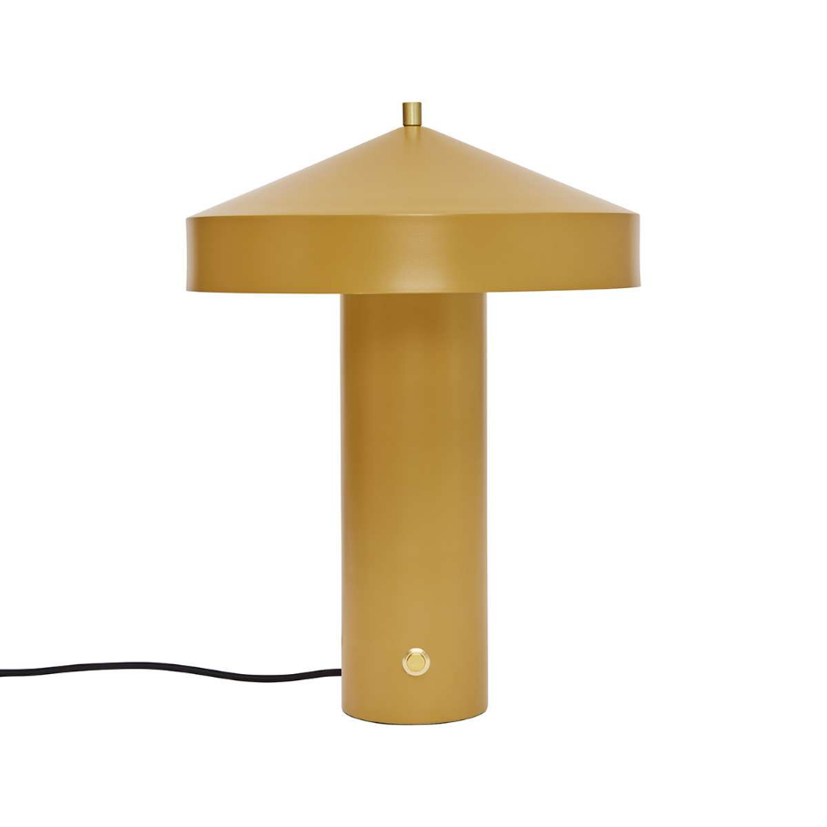 Lampe en métal avec abat-jour