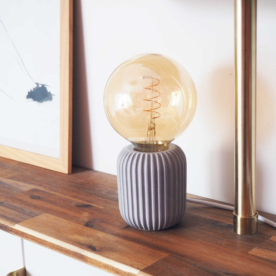 Lampe à poser béton - FROUFROU