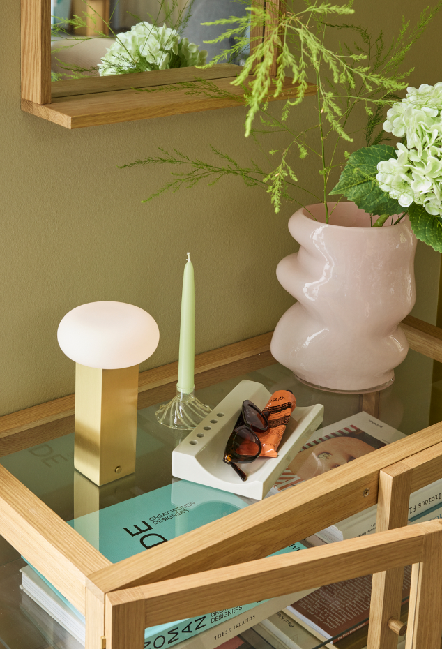 Lampe portable en verre et fer LOW