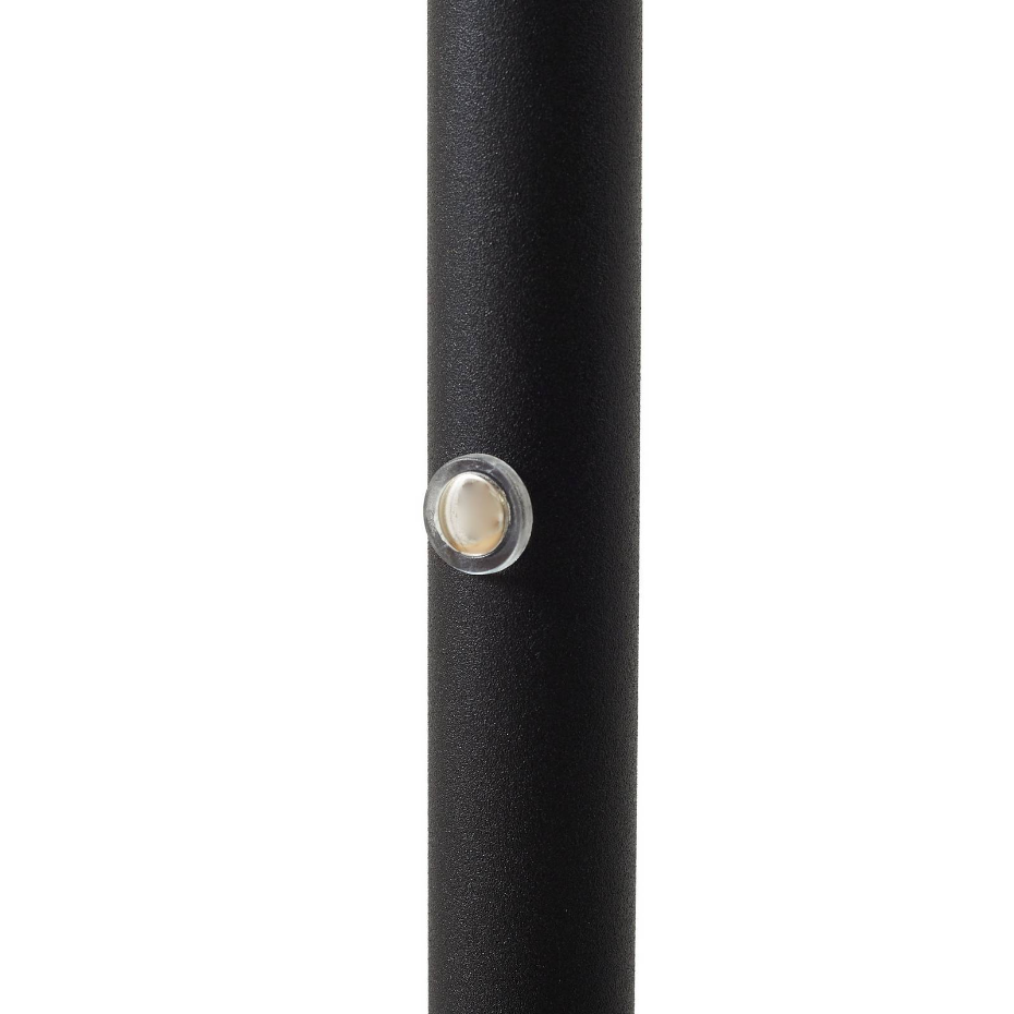 Lampadaire en métal moderneLED, Elvyn