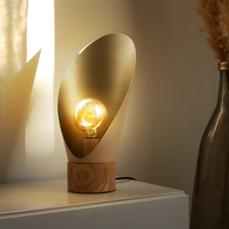 Lampe De Table Rose Nude Et Base En Bois Spoon