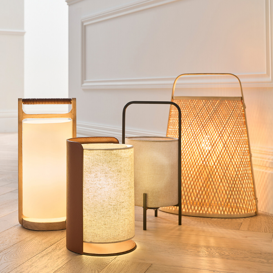 Lampe chêne massif et opaline, Fodéo