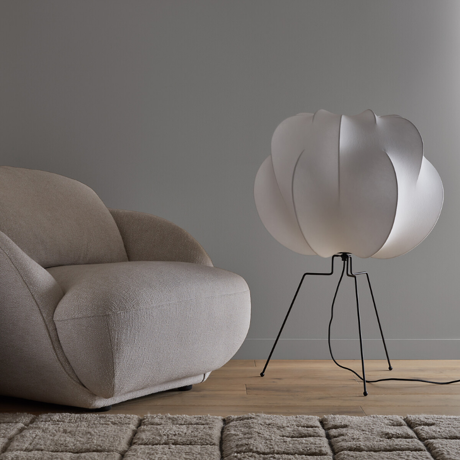 Lampe de sol en métal fer et résine, Oï 