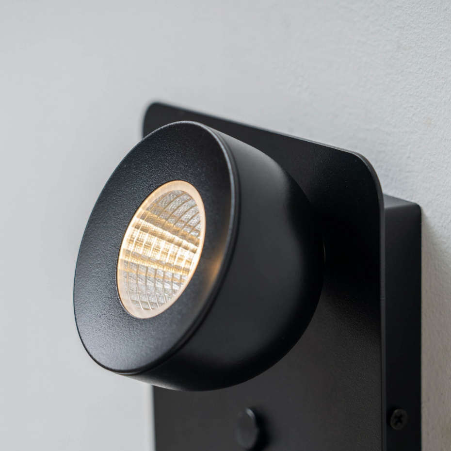 Applique liseuse noire avec USB - LYNGEN