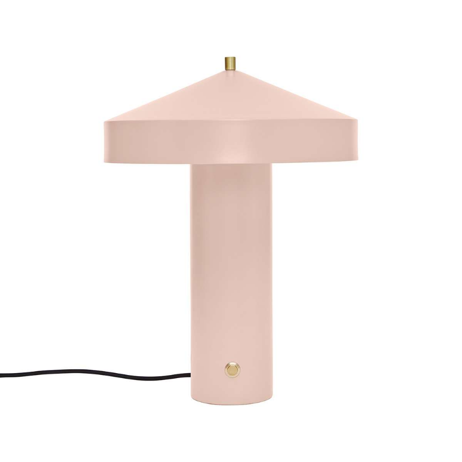 Lampe en métal avec abat-jour
