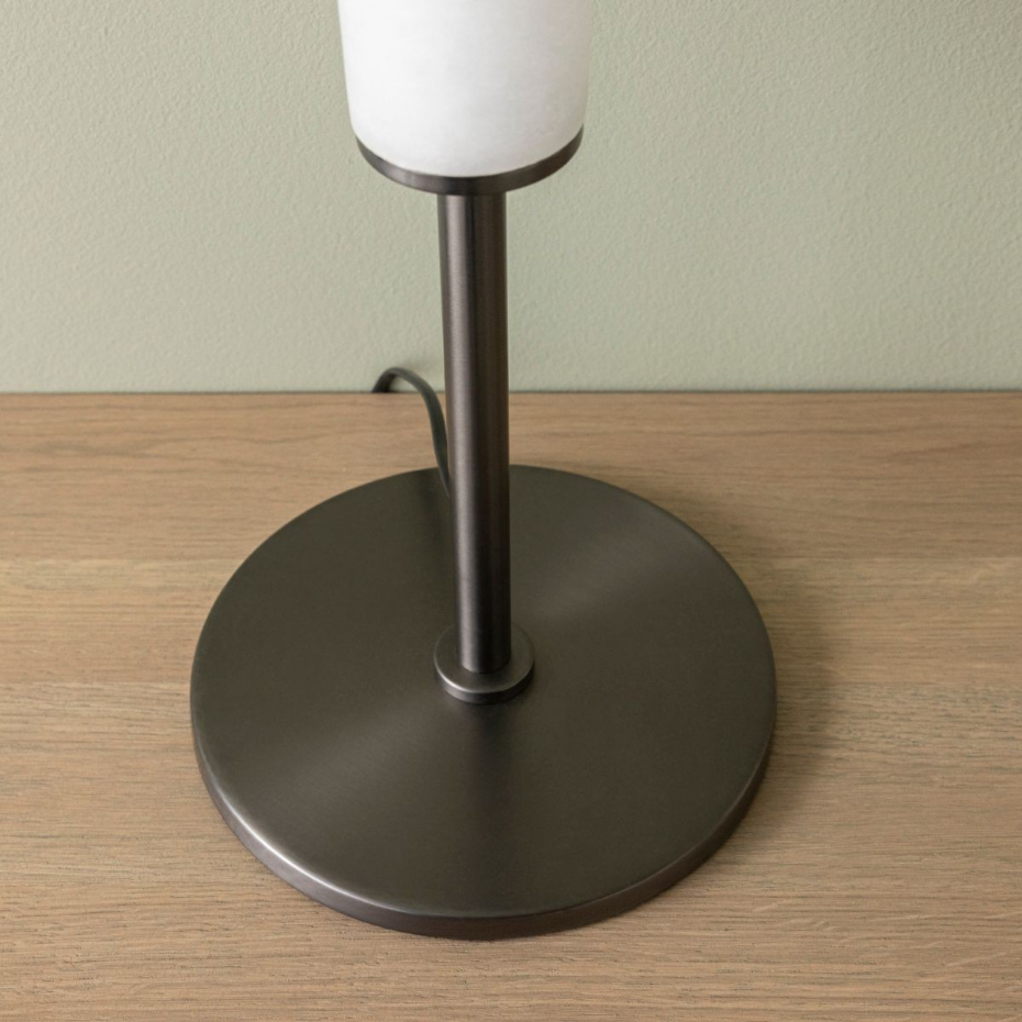 Lampe à poser en albâtre et métal H59 cm - MONTAIGNE