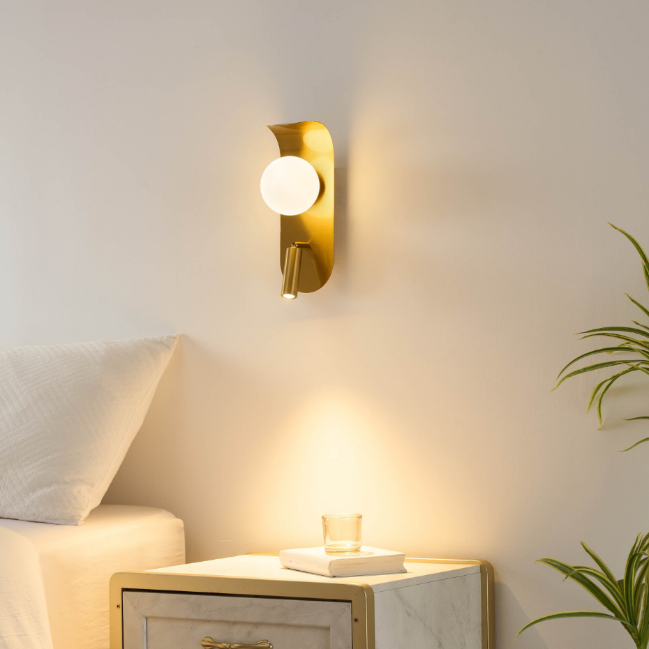 Applique moderne liseuse orientable - MATALIA