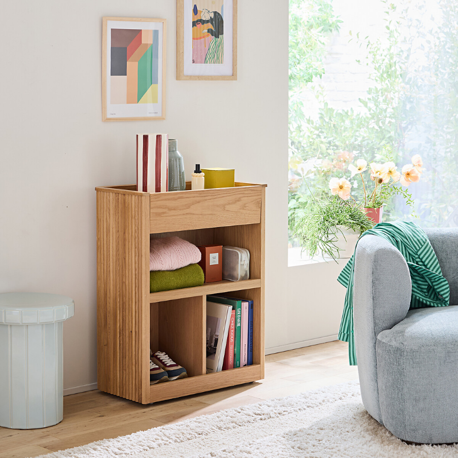 Console, rangement à roulettes, en plaqué chêne, Tamula