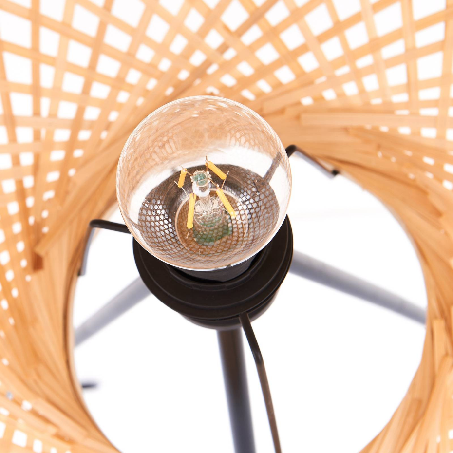 Lampadaire en métal traditionnel, Jorick