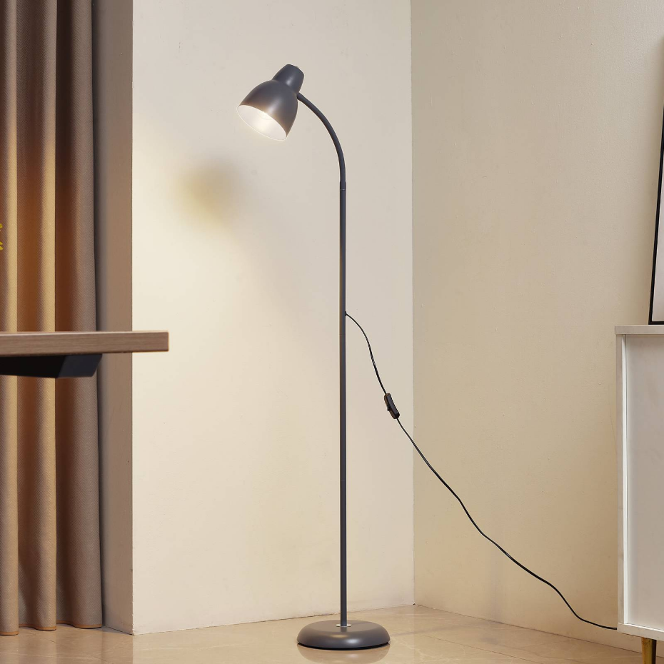 Lampadaire en métal, Tebbi