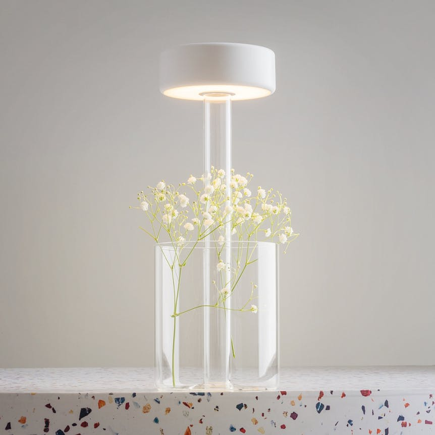 Lampe d'appoint sans fil avec vase ALMA