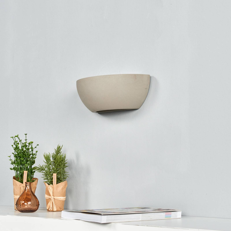 Applique moderne, Renata
