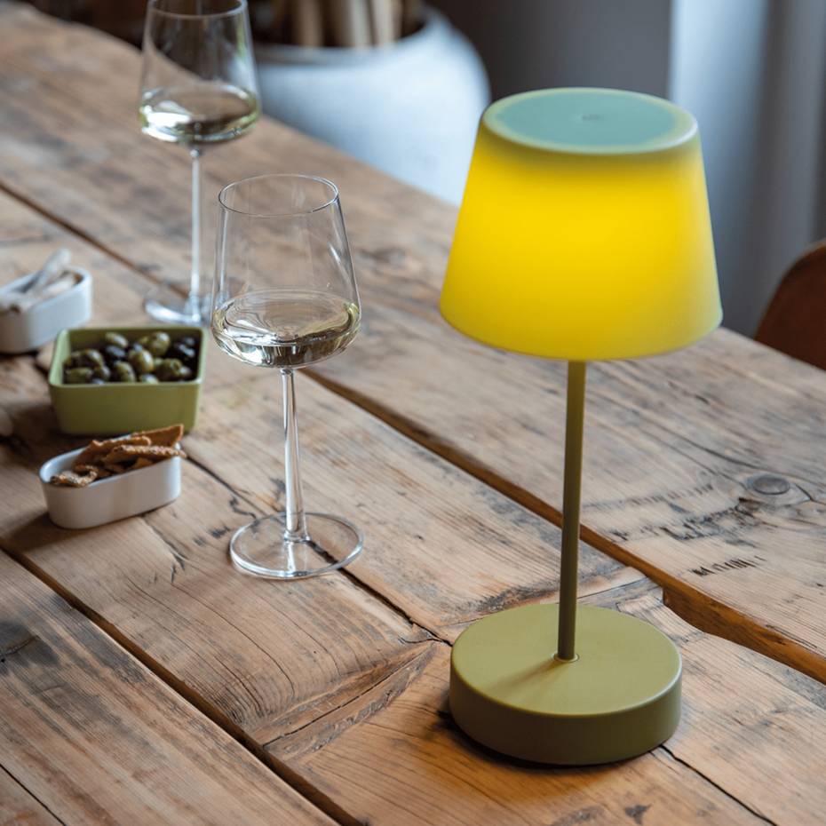 Lampe de table mobile led  Oscar