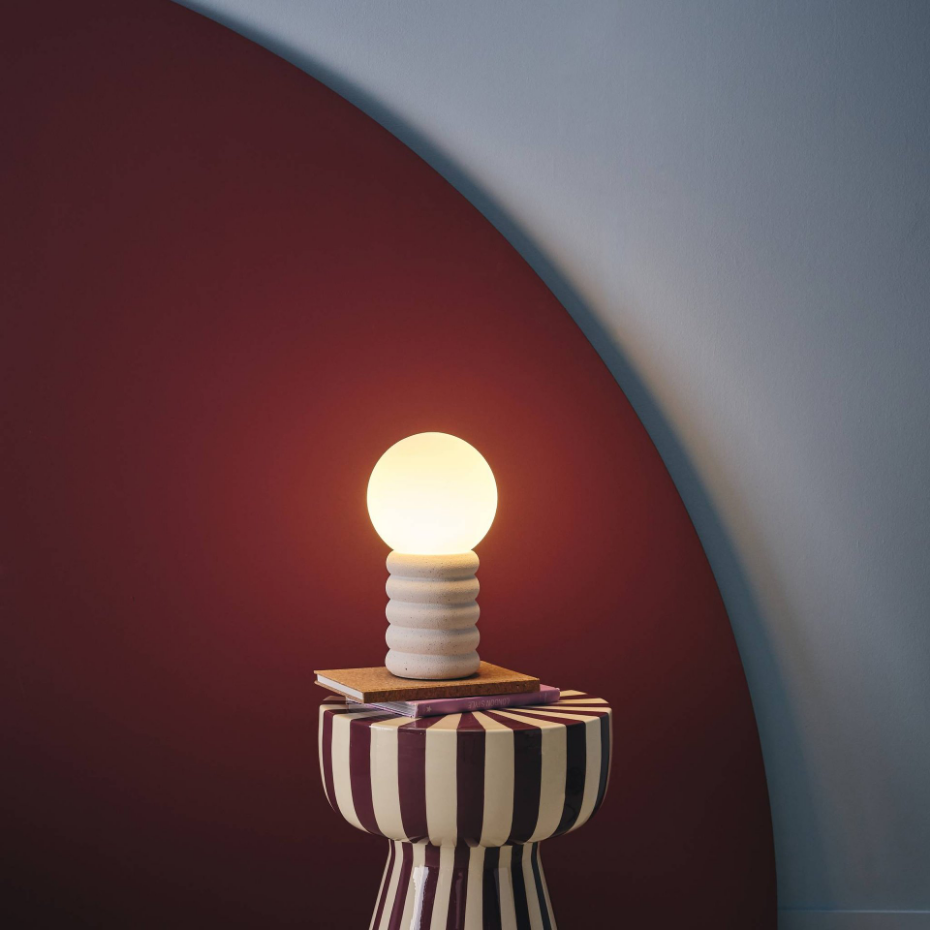 Lampe à poser intérieur céramique moucheté H 28cm ZOE
