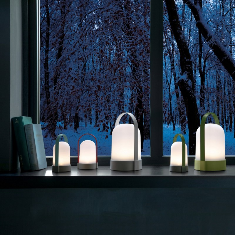 Lampe de table nomade led  Uri