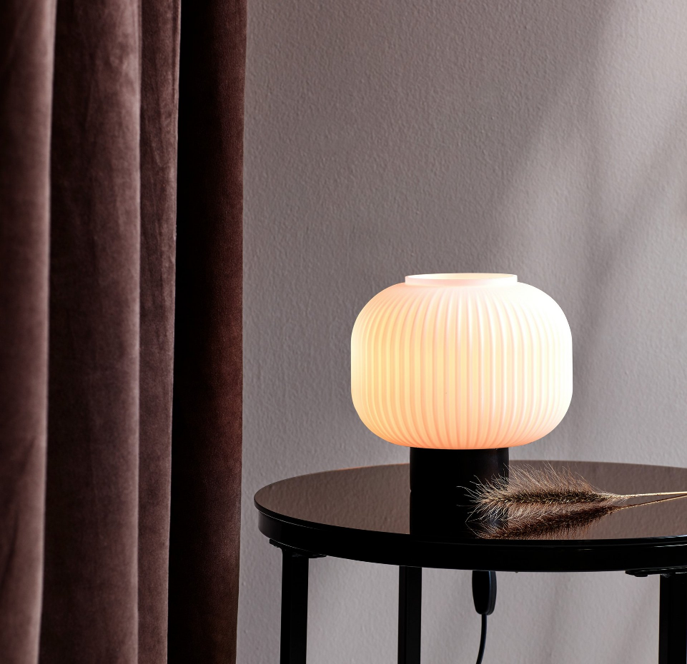 Lampe à poser MILFORD
