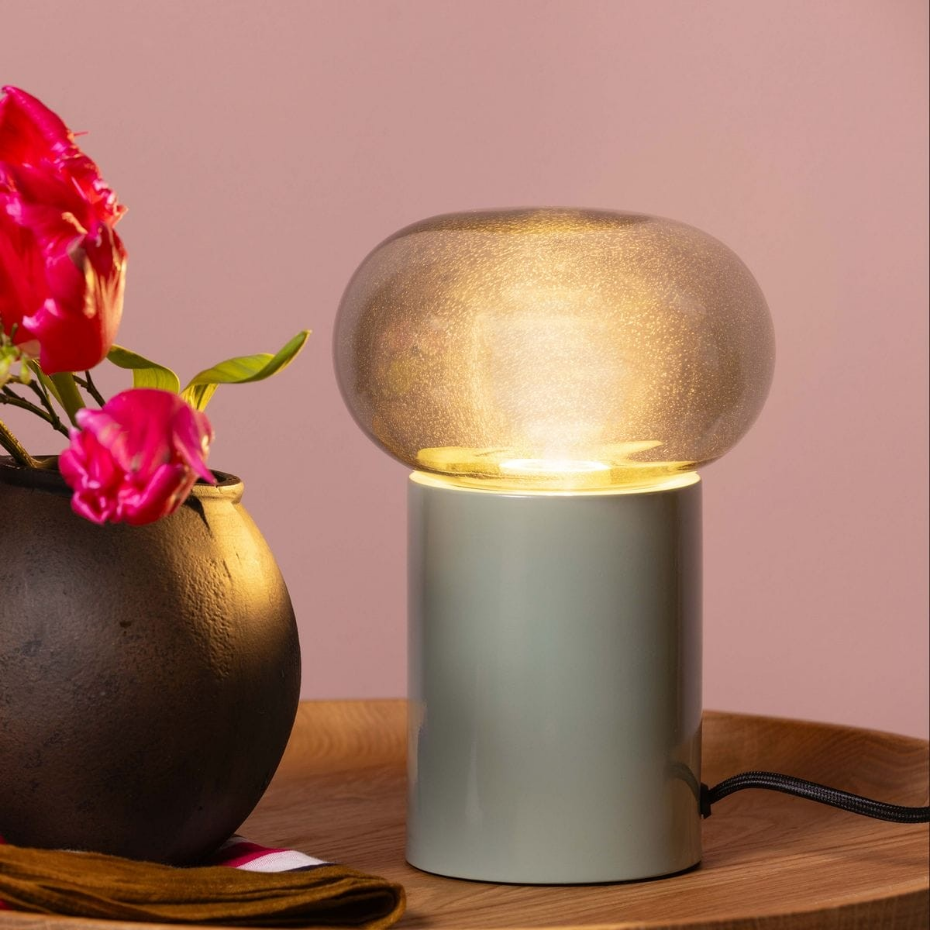 Lampe    KNUT
