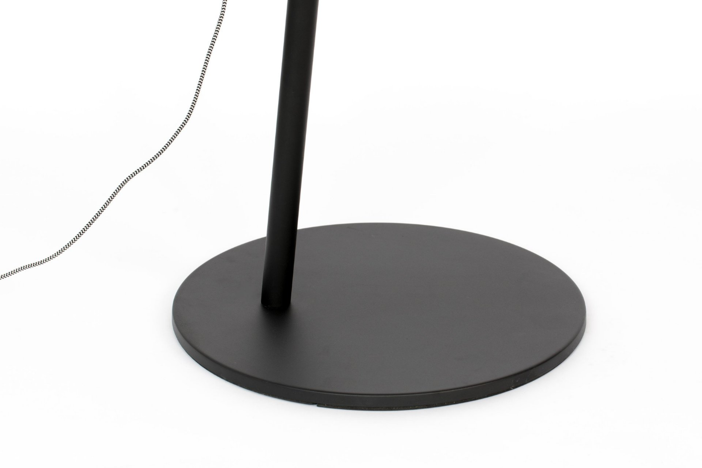 Lampadaire design en métal, TOKIO