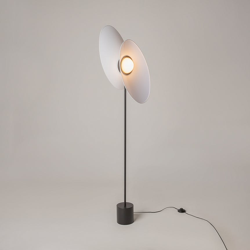 Lampadaire salon design – abat-jour blancs orientables JUNO