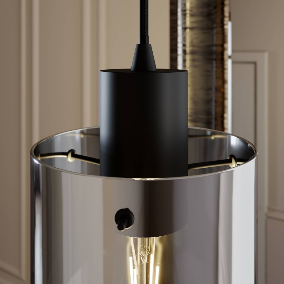 Suspension moderne, Kourtney