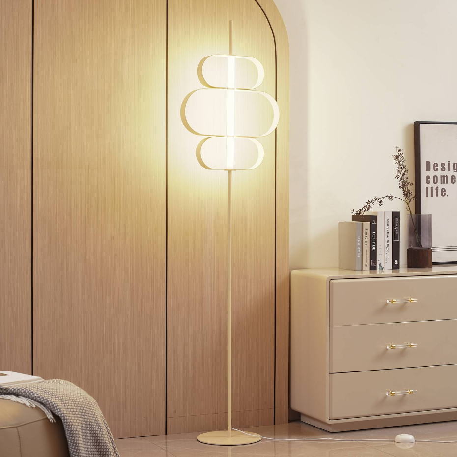Lampadaire en métal moderneLED, Audrina