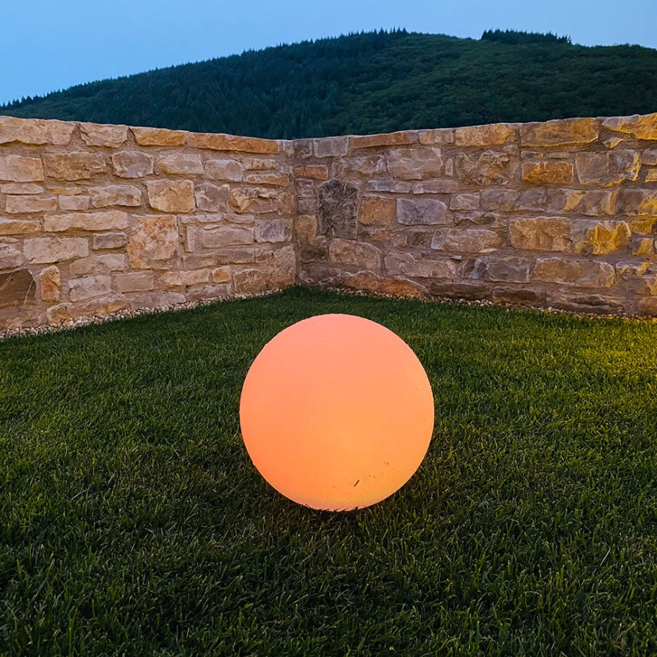 Boule lumineuse solaire multicolore SOLSTY ∅30cm