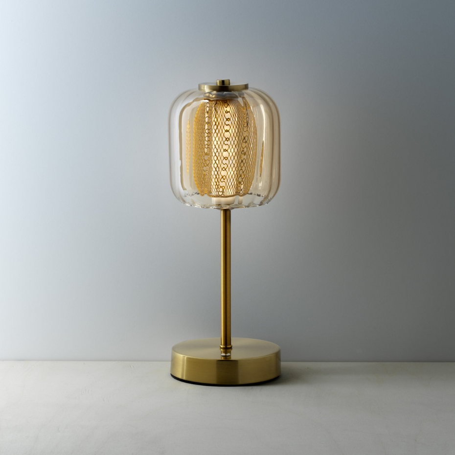 Lampe de table en fer LIGHTY GAGA