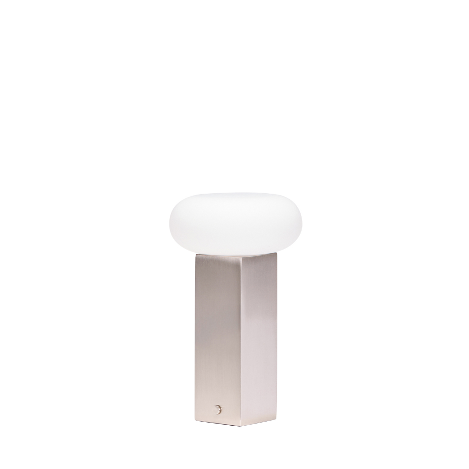 Lampe portable en verre et fer LOW