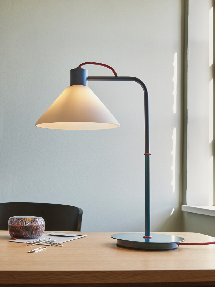 Lampe de table en fer et verre SPOT