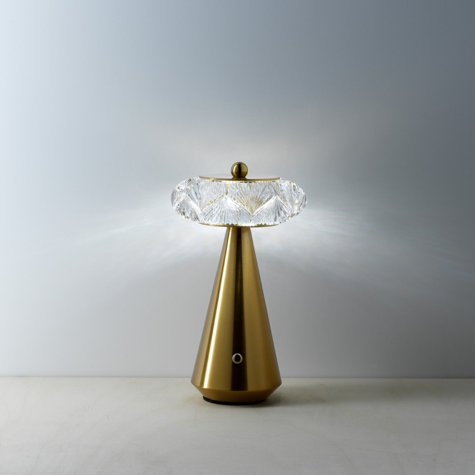 Lampe de table en fer DIAMOND