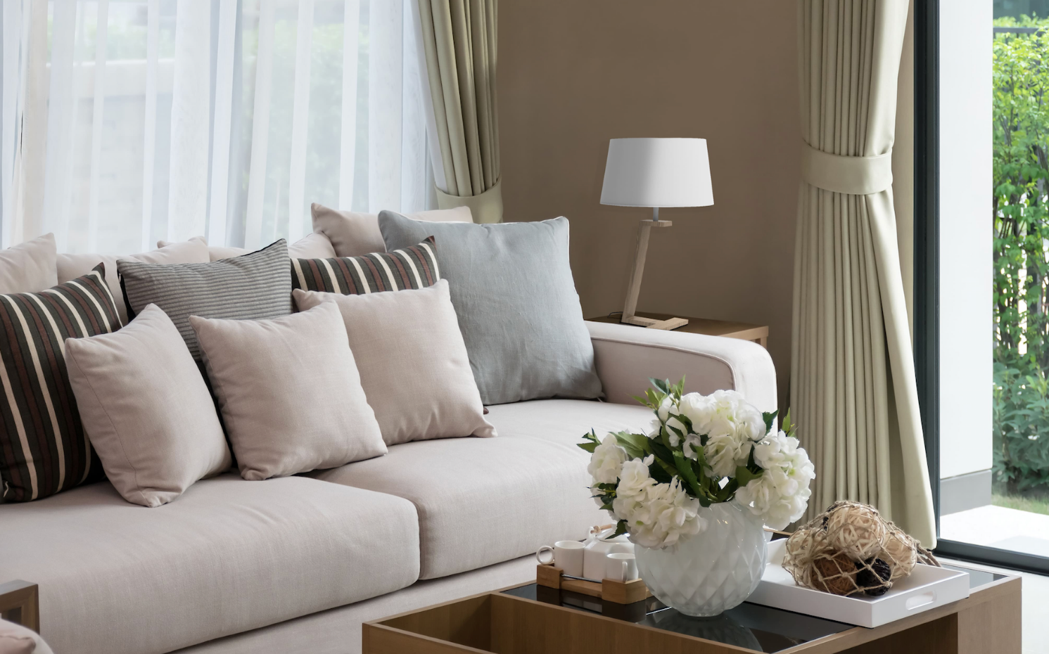 Lampe design en bois, MEMPHIS