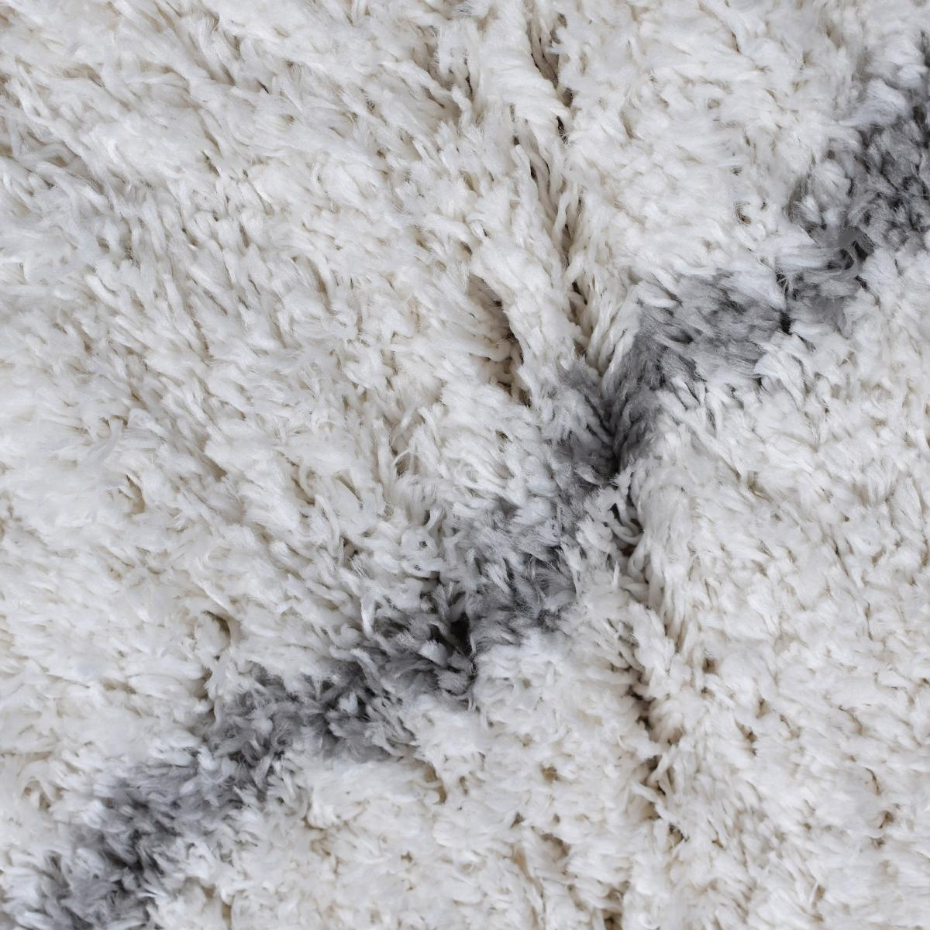 Tapis longs poils shaggy tissé motif berbère LYN4 DOUX 6