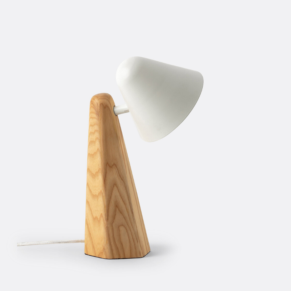 Lampe à poser frêne et métal fer, Cotapi