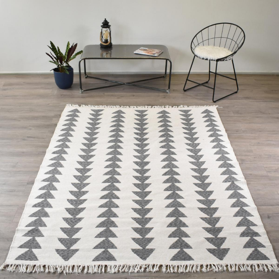 Tapis kilim reversible en coton motif scandinave BE