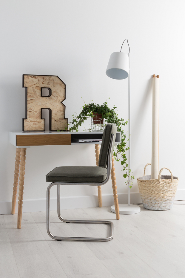 Lampadaire design en métal industriel, BUCKLE HEAD