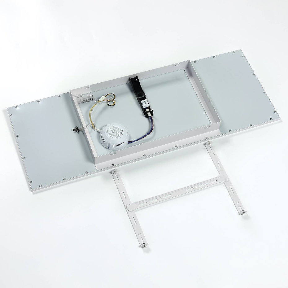 Plafonnier  moderneLED, Luay