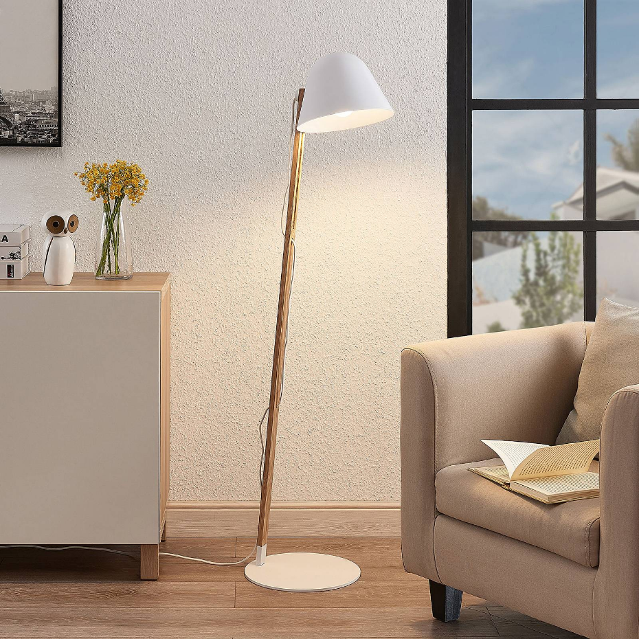 Lampadaire en métal scandinave, Tetja