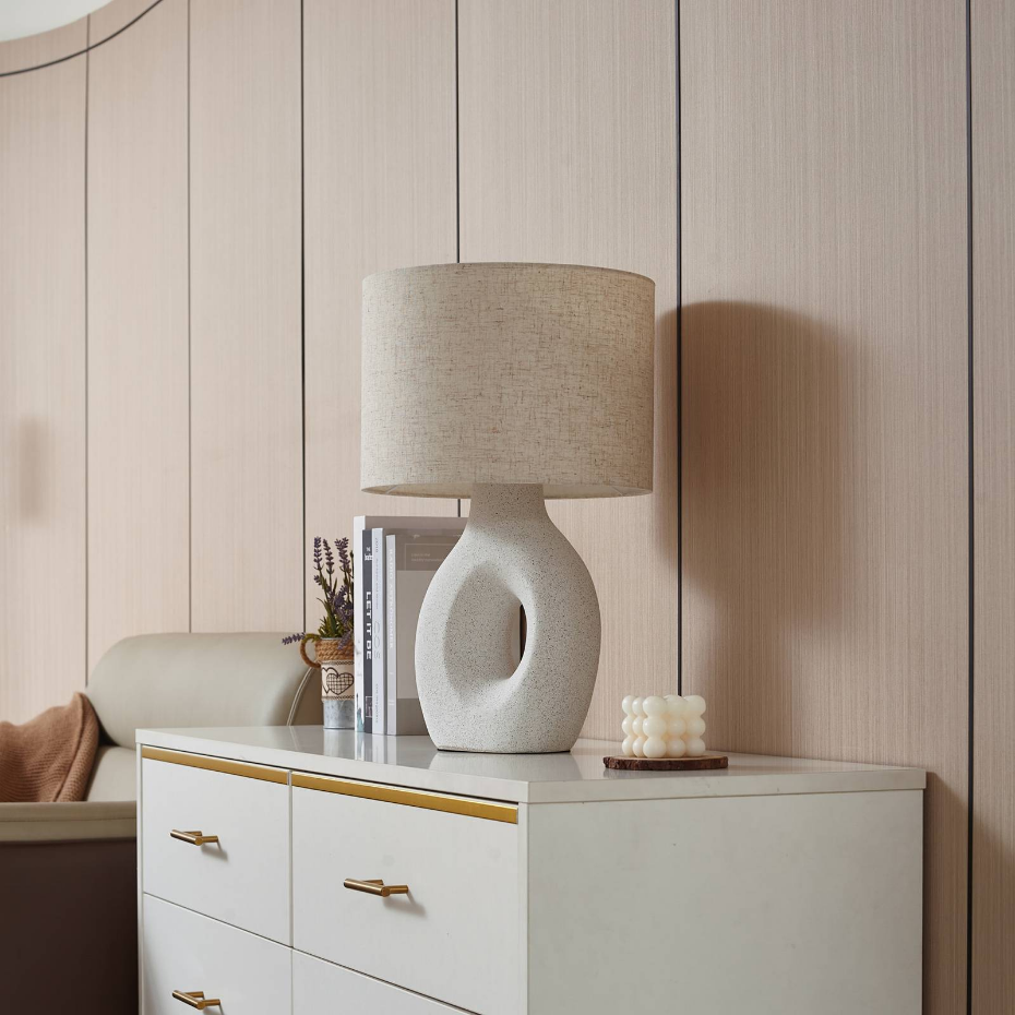 Lampe à poser en textile scandinave