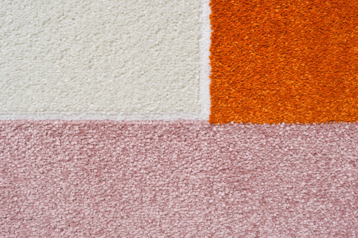 Tapis de salon motifs abstraits MEMPHIS