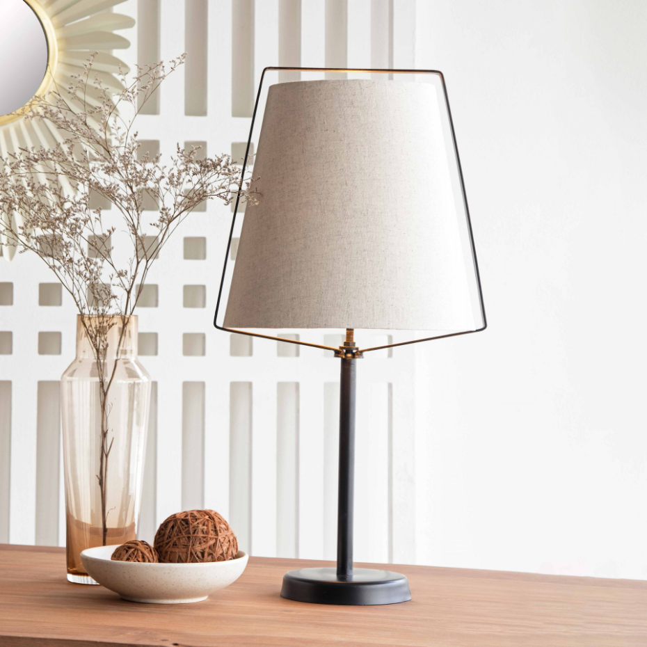 Lampe à poser en métal et lin, KONTUR