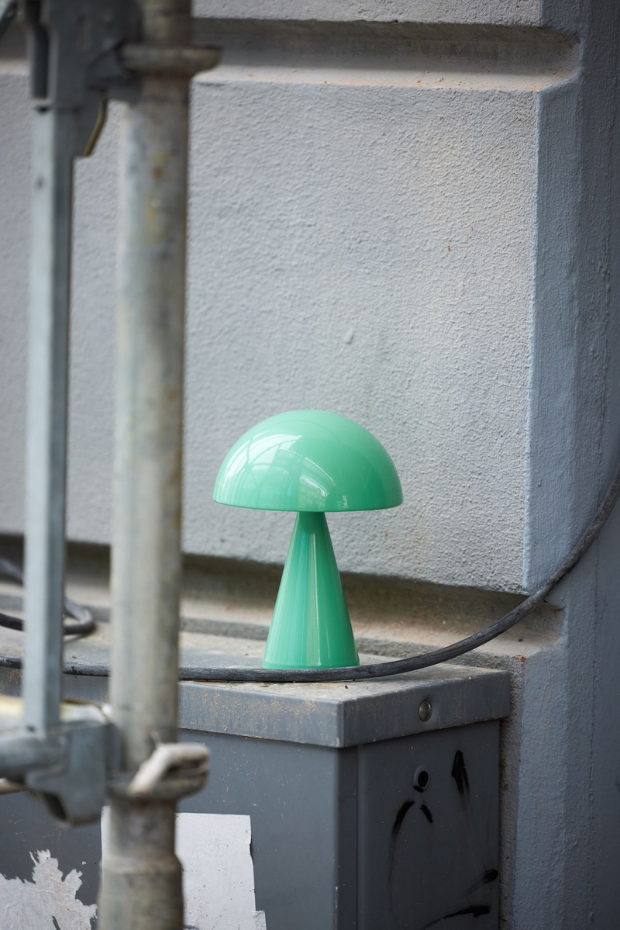 Lampe portable en fer et polycarbonate MUSH