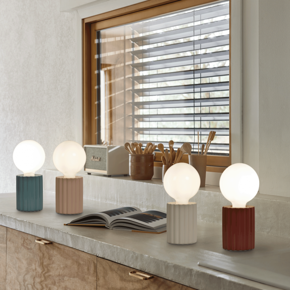 Lampe à poser en céramique, INSPIRE