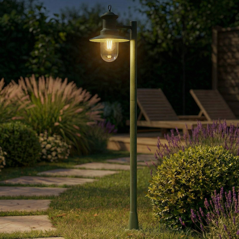Luminaire extérieur en métal traditionnel