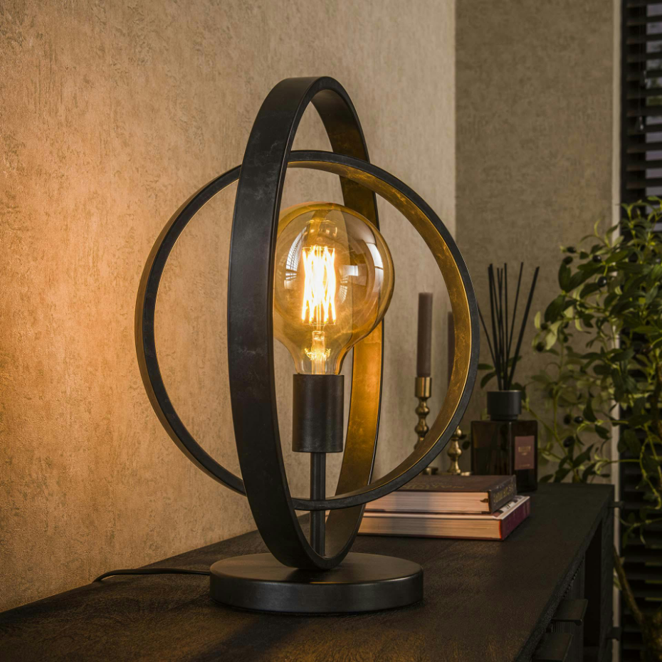 Lampe à poser industrielle anneaux croisés TRIBECA