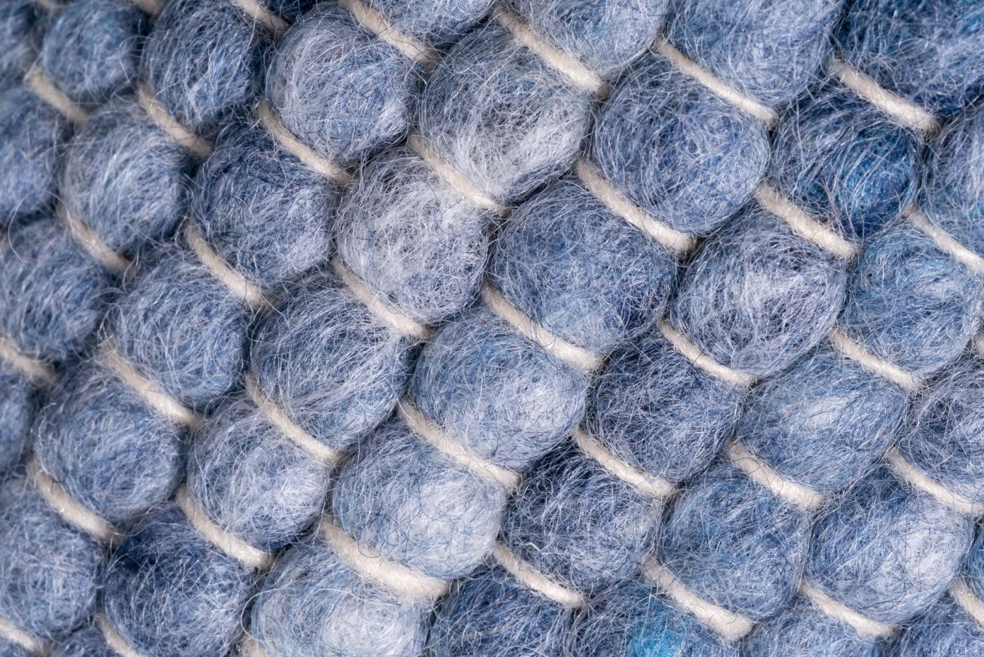 Tapis réversible en laine foulée tissé à la main aux couleurs vives - Alpen