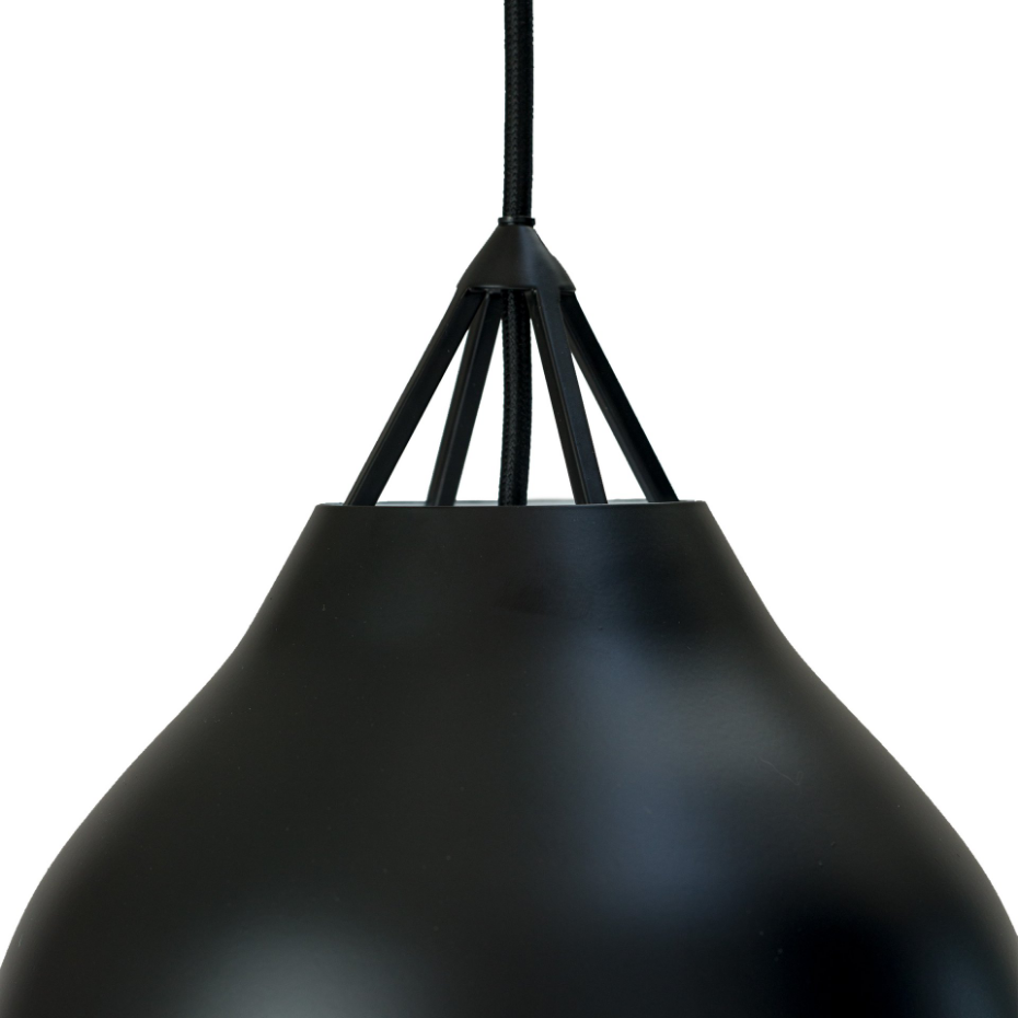 Suspension en noir D23 PYRA