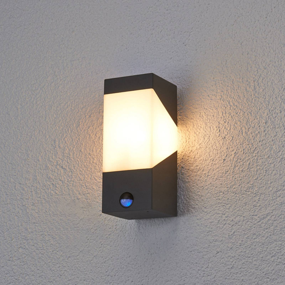 Applique extérieure en aluminium moderne