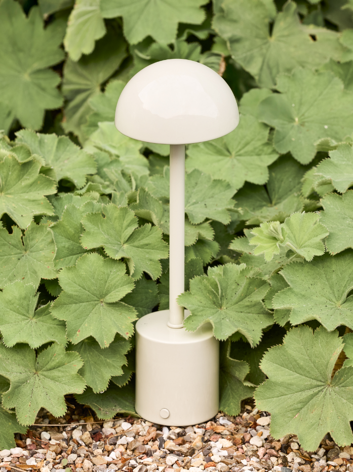 Lampe portable en fer et polycarbonate TATEN